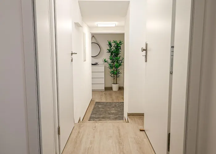 Fewomo Exclusives Moselappartment, Boots Slipanlage, Moselradweg, Zentral, 5 Gaeste * 布劳讷贝格